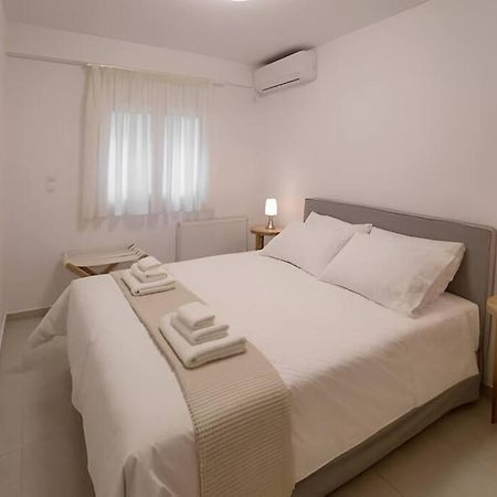 Modern Apartment In The Heart Of The City Atenas Exterior foto